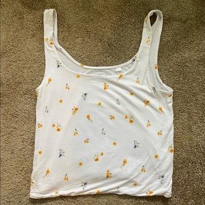 PacSun white floral tanktop!
